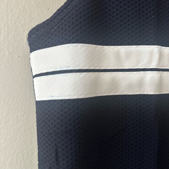 Tory Sport Parallel Stripe Reflective Mesh Tank Size M - Picture 4 of 6